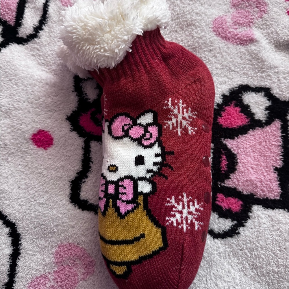 Hello Kitty fuzzy socks